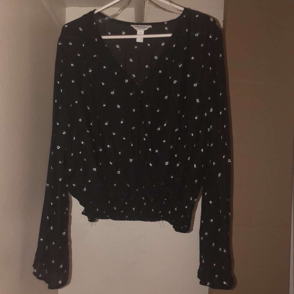 V Neck Long Sleeve Bohemian Blouse w/ bell sleeves